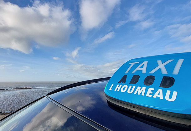 Taxi à l'Houmeau, La Rochelle - Sandrine Dyk-Bosseret